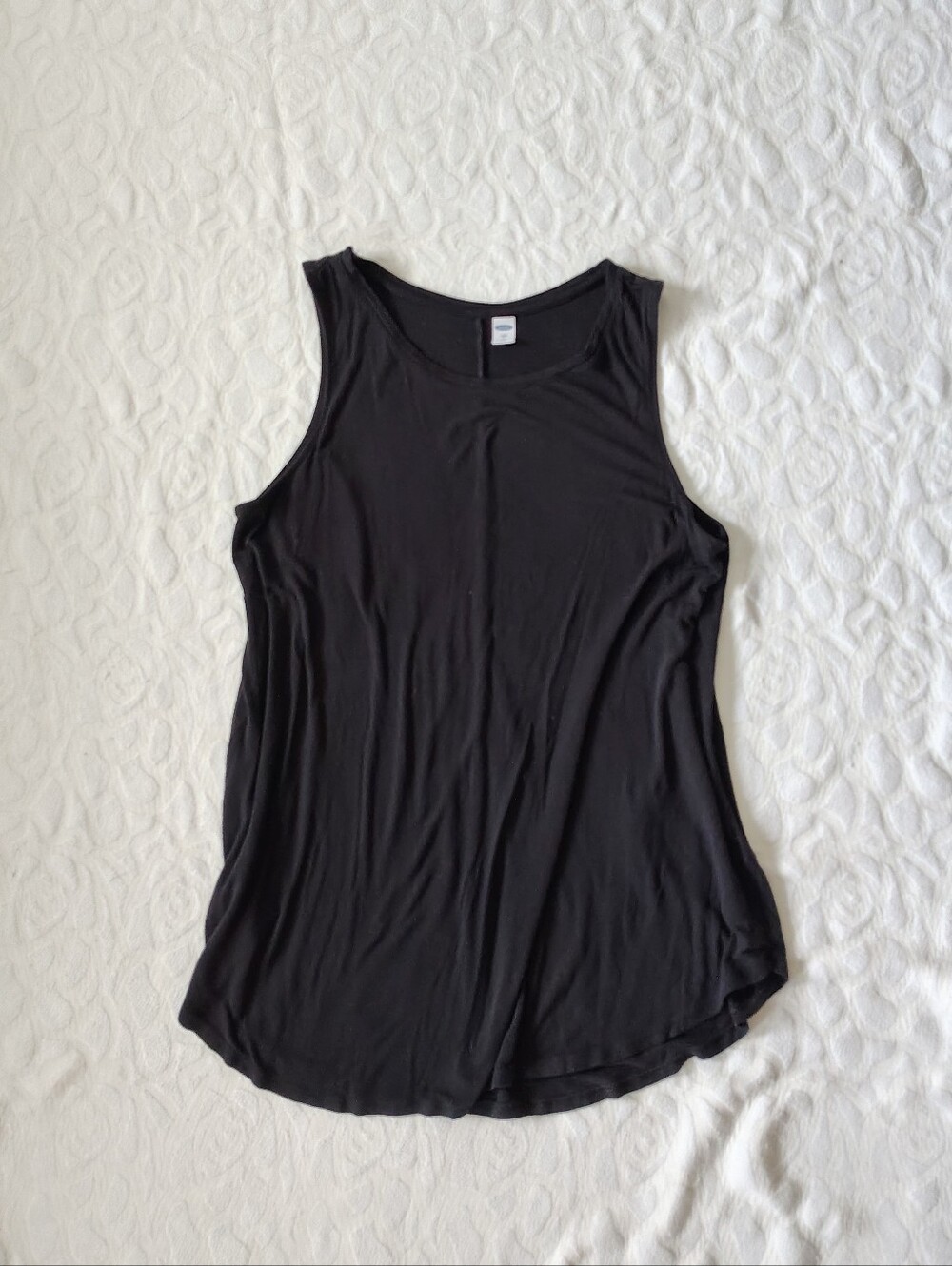 Lot Of 3 Old Navy Luxe Tank Tops L XL - Picture 3 of 10